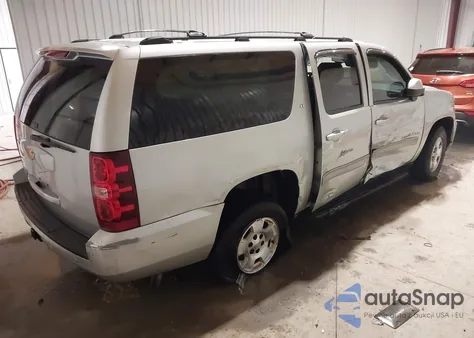 2013 Chevrolet Suburban 1500 Lt z USA, uszkodzony, nr VIN 1GNSKJE79DR158098